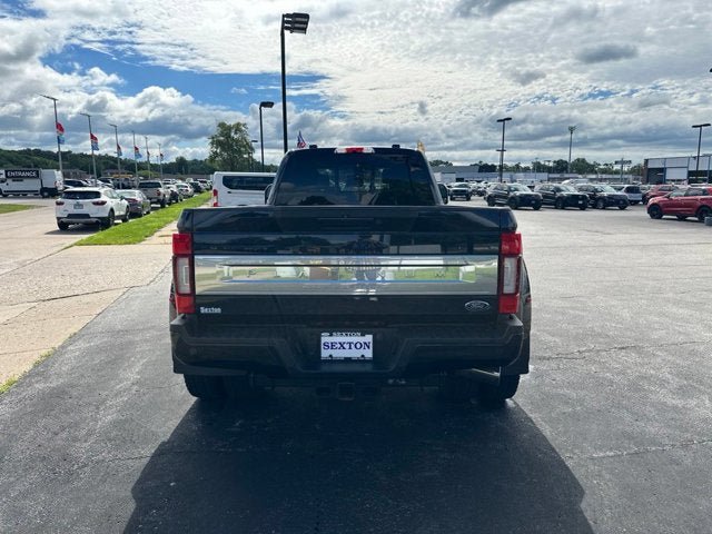 Certified 2022 Ford F450 Platinum w/ FX4 Off-Road Package AWD/4WD image 6