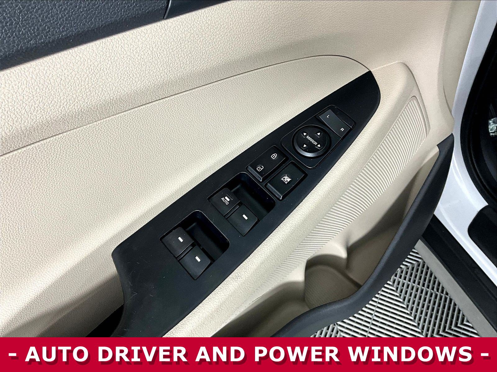 Used 2017 Hyundai Tucson SE w/ SE Popular Package 02 FWD image 37