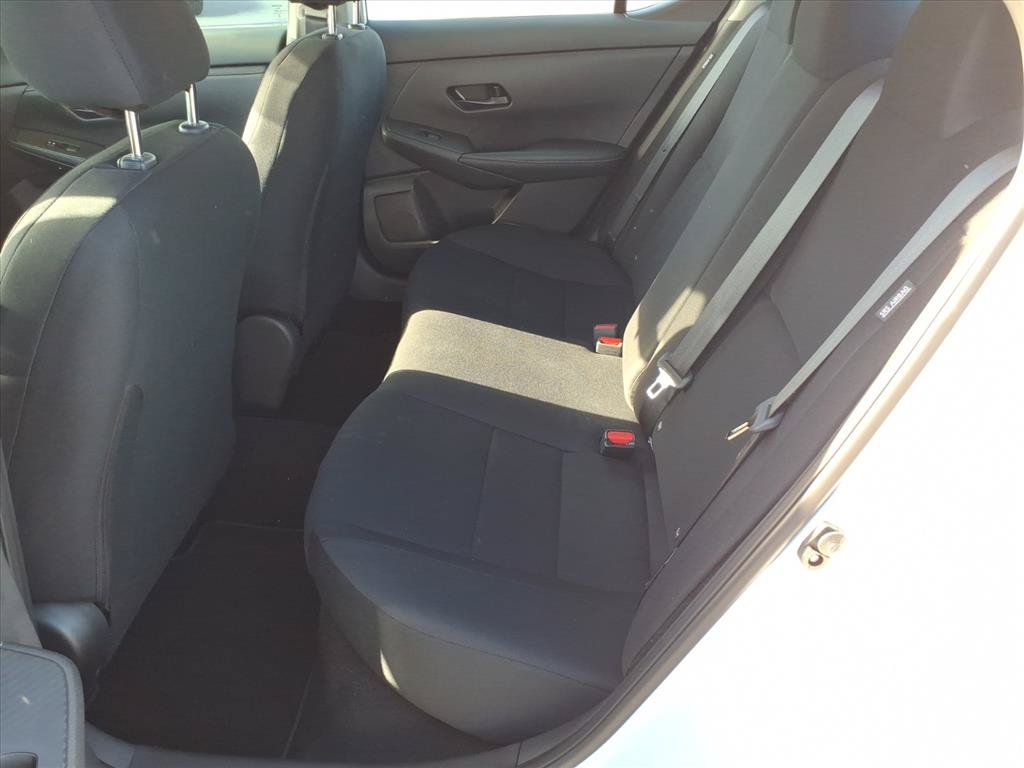 Used 2025 Nissan Sentra S FWD image 7