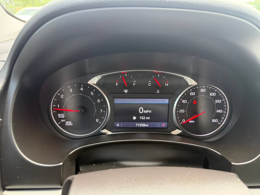 Used 2024 GMC Terrain SLT FWD image 12