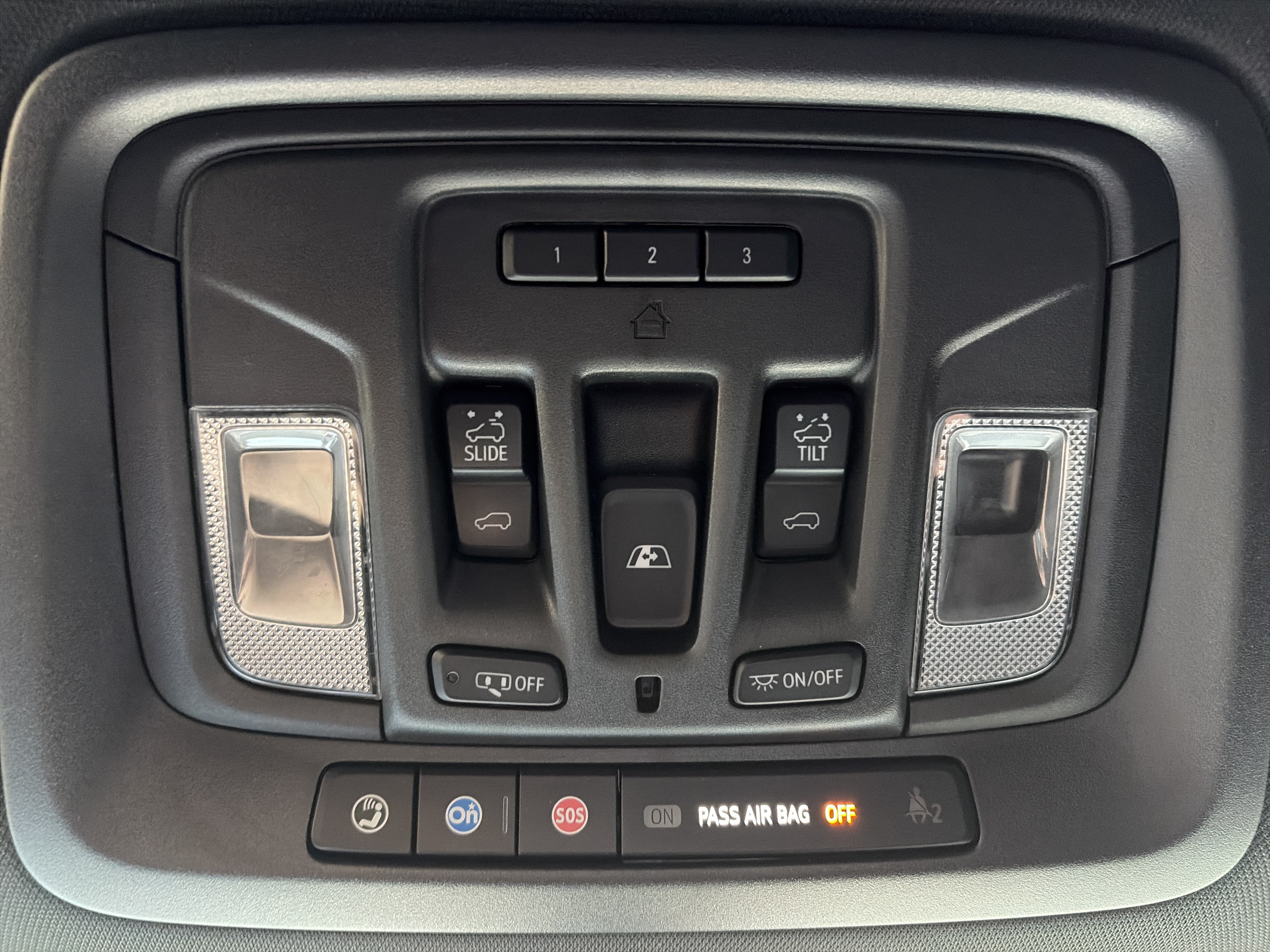 Used 2021 Chevrolet Silverado 3500 High Country AWD/4WD image 26