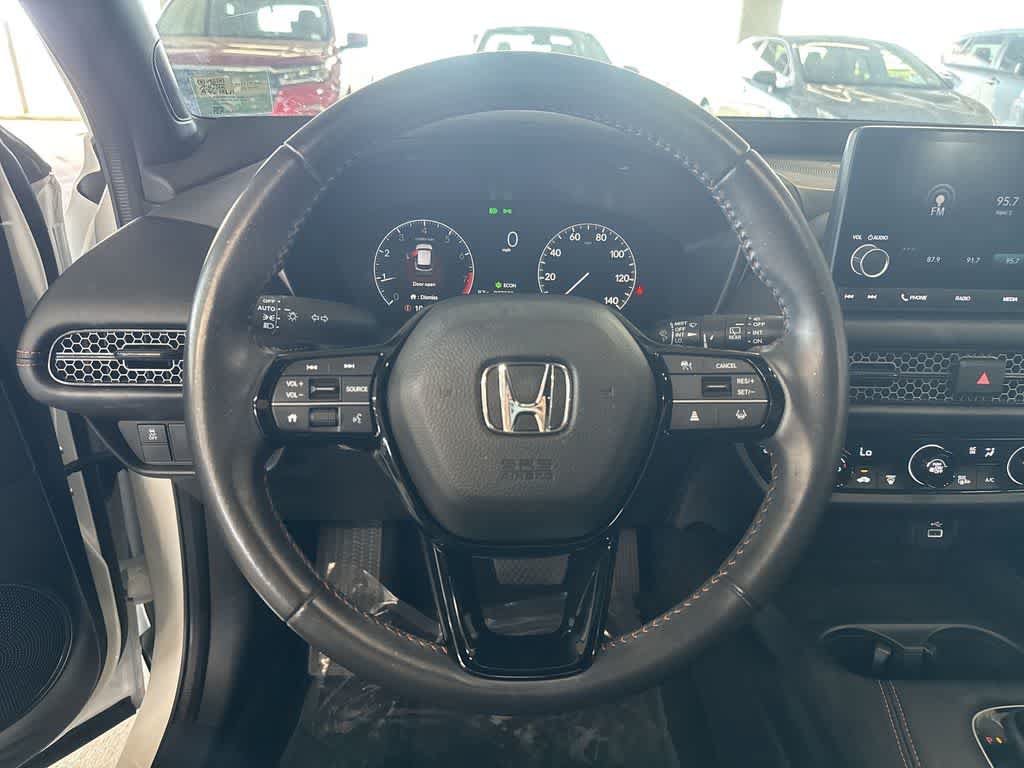 Used 2025 Honda HR-V Sport image 14