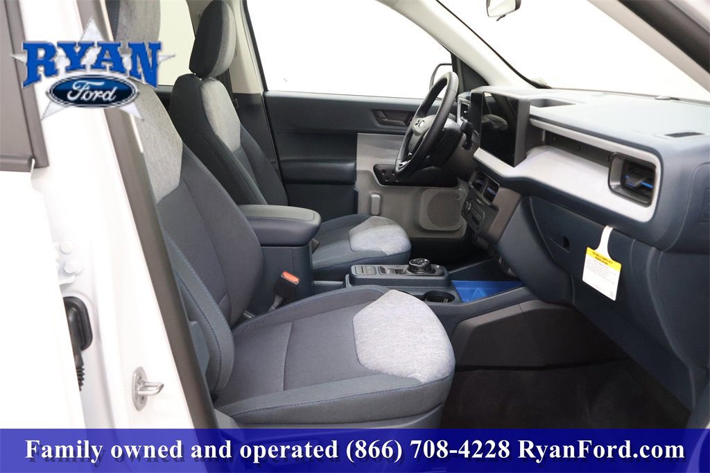 New 2025 Ford Maverick XLT w/ XLT Luxury Package image 15