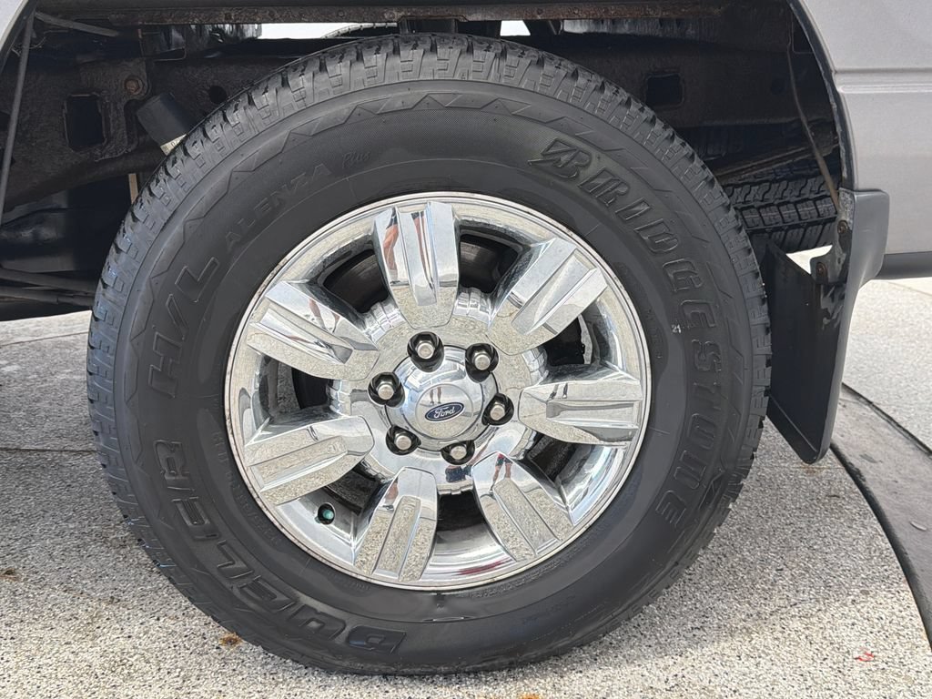Used 2012 Ford F150 XLT w/ XLT Chrome Pkg AWD/4WD image 9