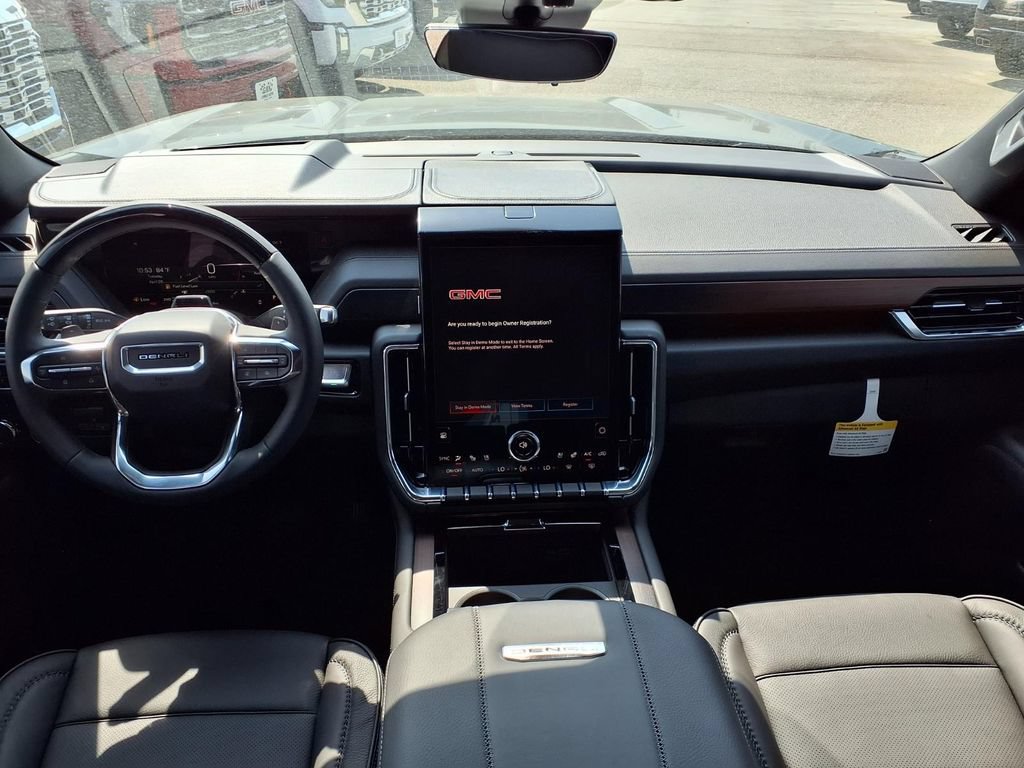 New 2026 GMC Yukon XL Denali w/ Denali Reserve Package AWD/4WD image 3