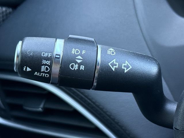 Used 2017 Jaguar F-PACE First Edition image 20