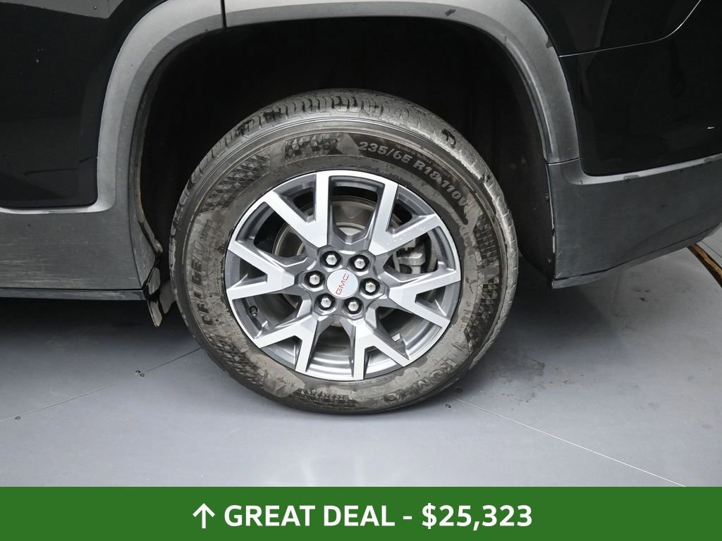 Used 2023 GMC Acadia SLT image 16