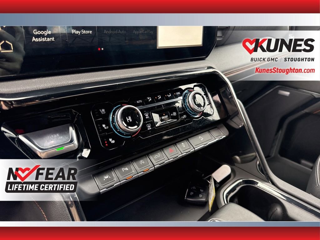 Used 2023 GMC Sierra 1500 AT4 w/ Technology Package image 28