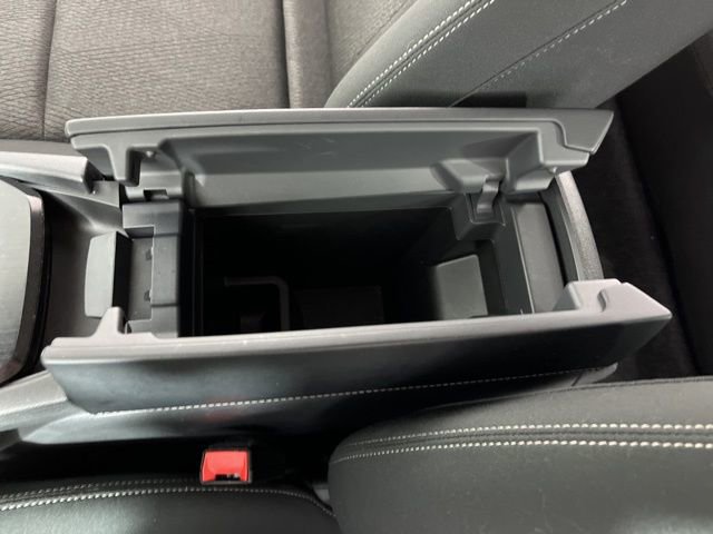 Used 2026 Nissan Rogue SV image 29