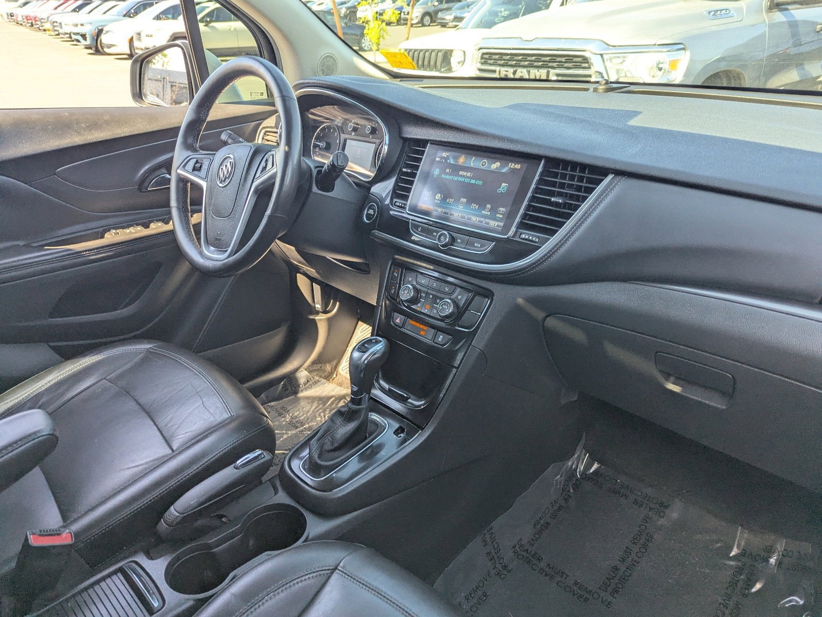 Used 2019 Buick Encore Essence w/ Experience Buick Package image 12