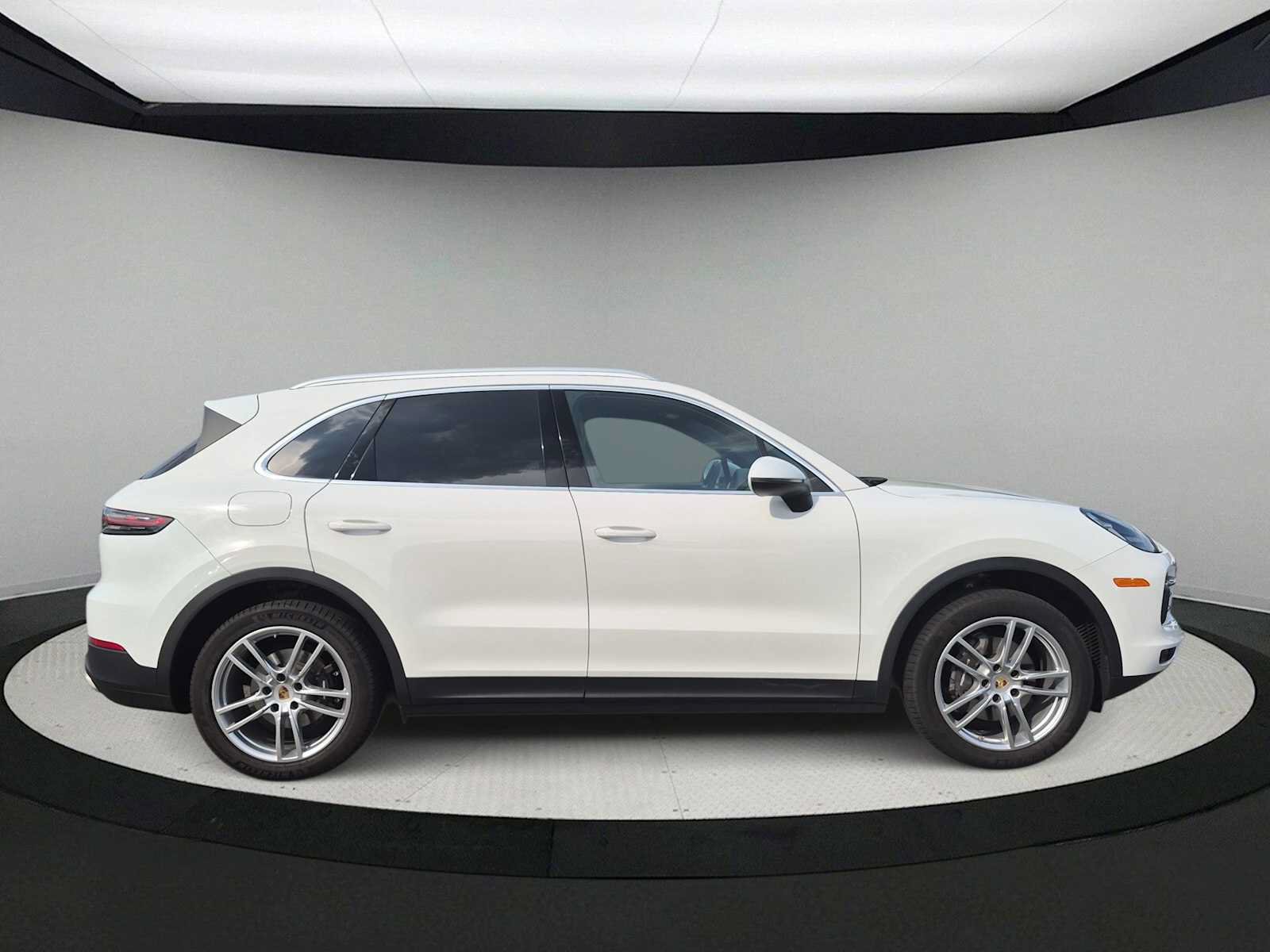 Used 2019 Porsche Cayenne AWD/4WD image 9