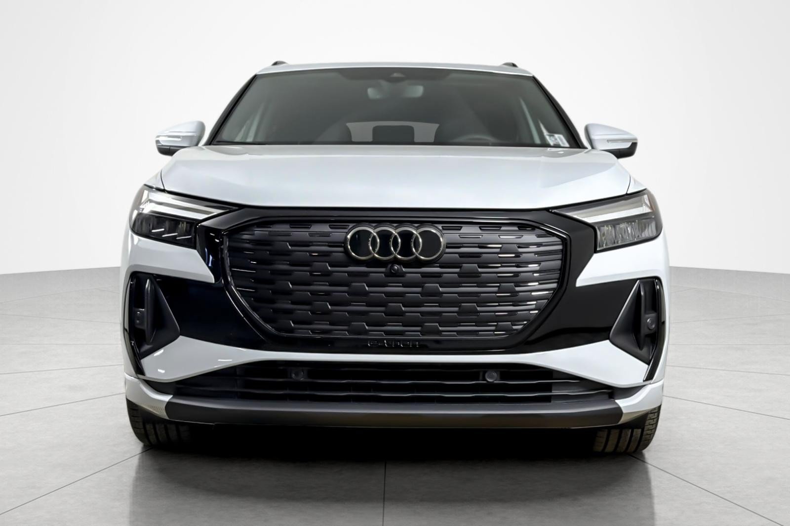 New 2026 Audi Q4 e-tron Premium AWD/4WD image 8
