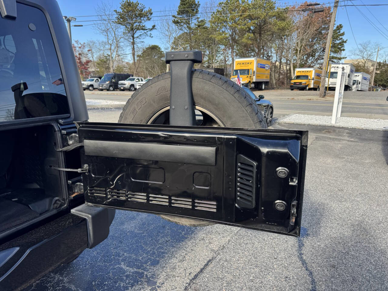 Used 2016 Jeep Wrangler Sahara w/ Dual Top Group image 26