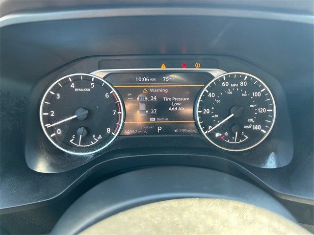 Used 2023 Nissan Rogue SV w/ SV Premium B Package image 21