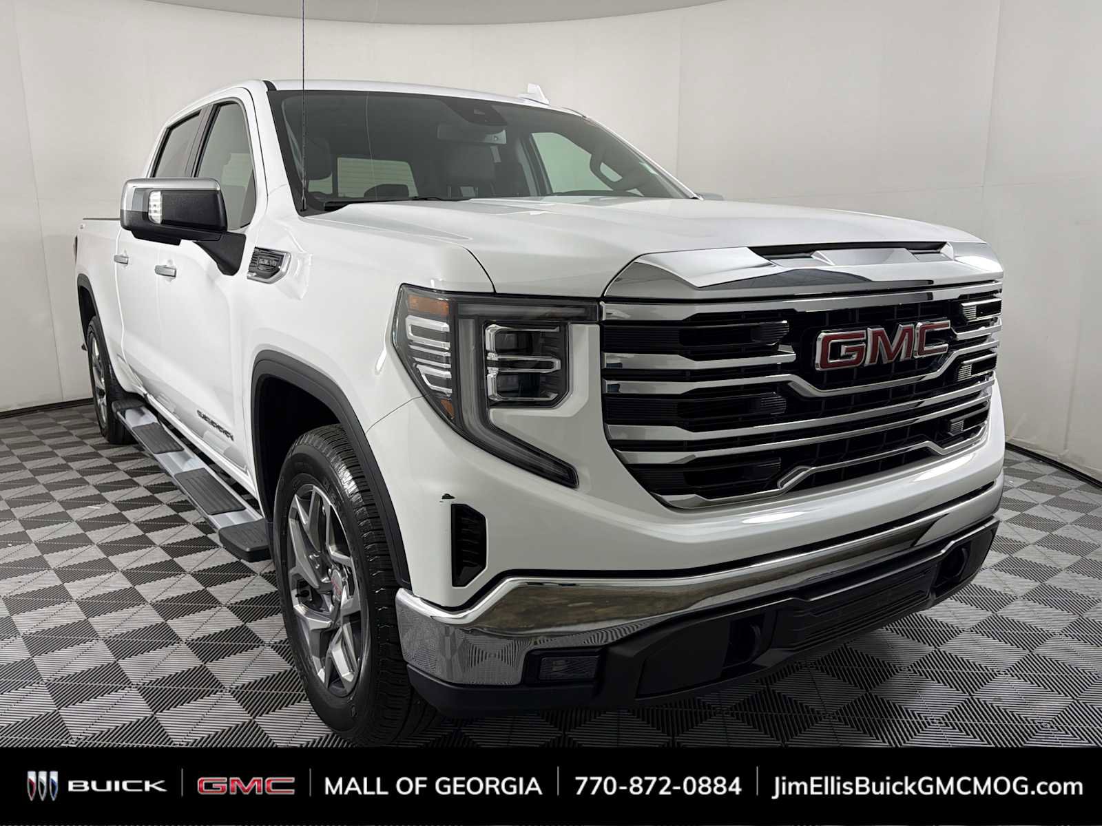 Certified 2023 GMC Sierra 1500 SLT w/ SLT Premium Package AWD/4WD image 1