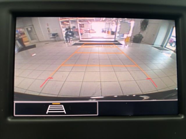 Used 2023 Chevrolet Equinox LT image 21