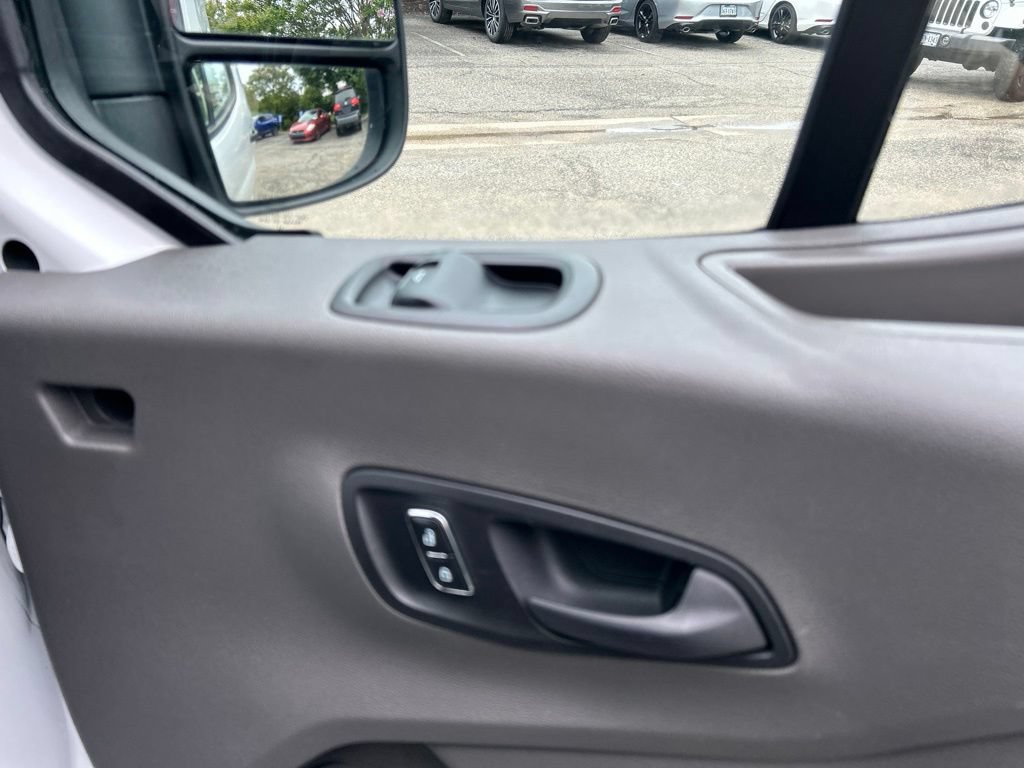 Used 2024 Ford Transit 350 XLT RWD image 22