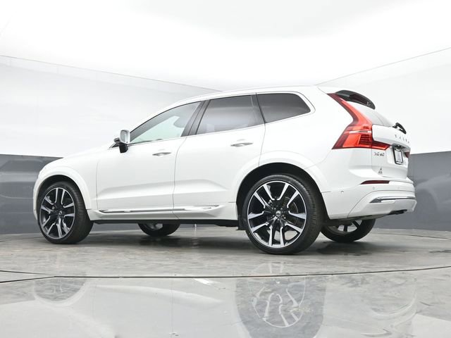 Used 2023 Volvo XC60 B5 Ultimate image 41