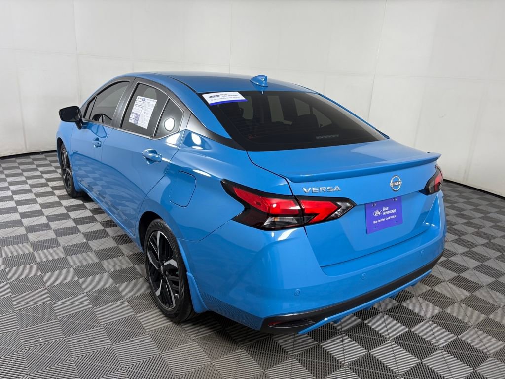 Used 2025 Nissan Versa SR w/ Trunk Package image 5