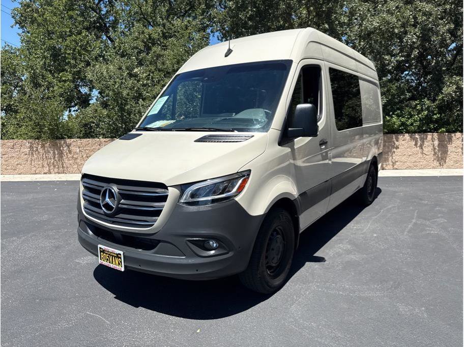 Used 2024 Mercedes-Benz Sprinter 2500 image 3