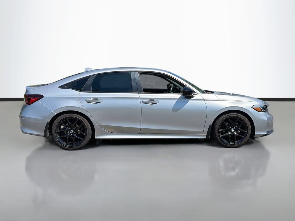 Used 2025 Honda Civic Sport image 4