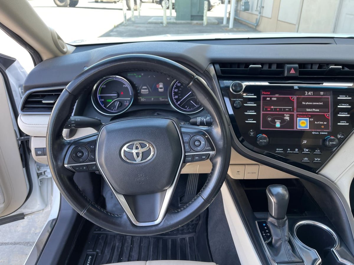 Used 2019 Toyota Camry XLE w/ Driver Assist Package FWD image 10