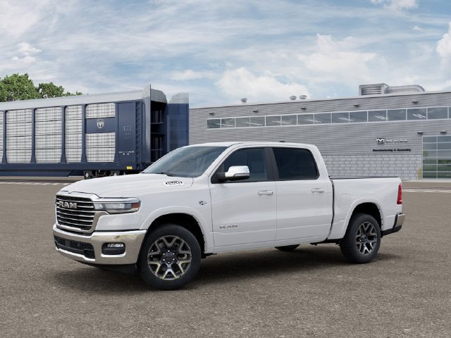 New 2027 RAM 1500 Laramie AWD/4WD image 2