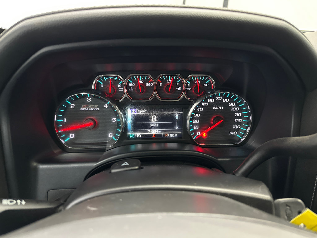Used 2016 Chevrolet Silverado 1500 LTZ Z71 w/ LTZ Plus Package AWD/4WD image 28