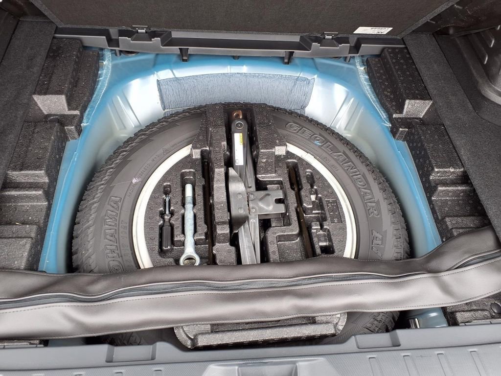 Used 2022 Subaru Outback Wilderness image 32