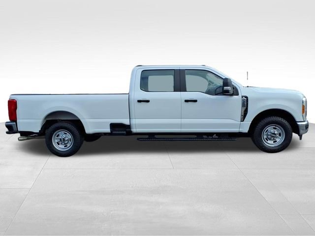 Certified 2023 Ford F250 XL w/ XL Chrome Package image 8