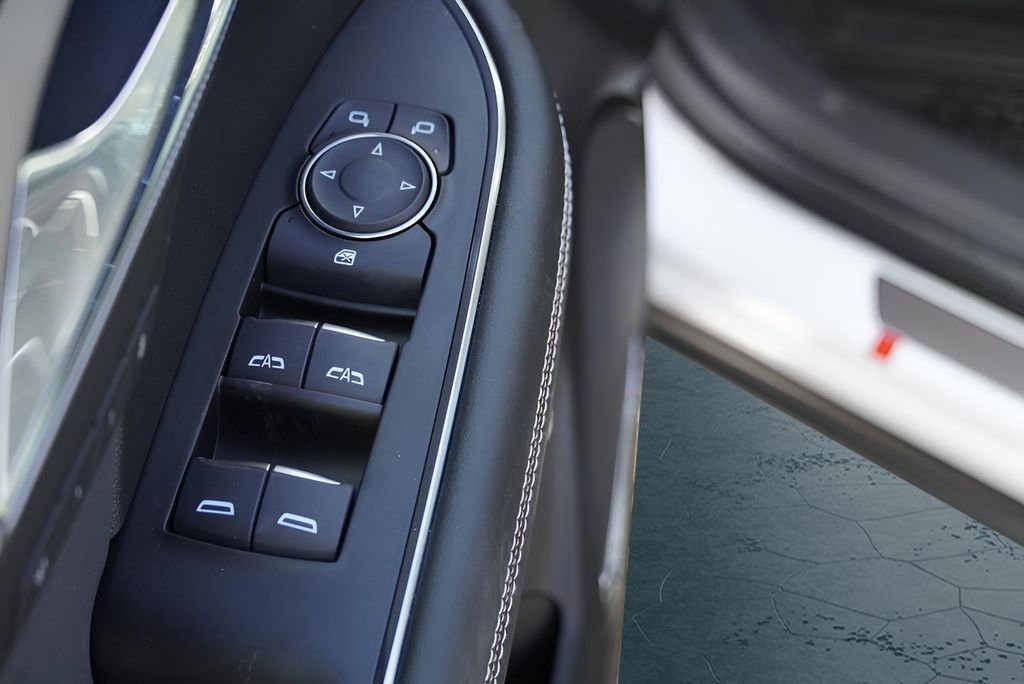 New 2026 Buick Envision Sport Touring image 21