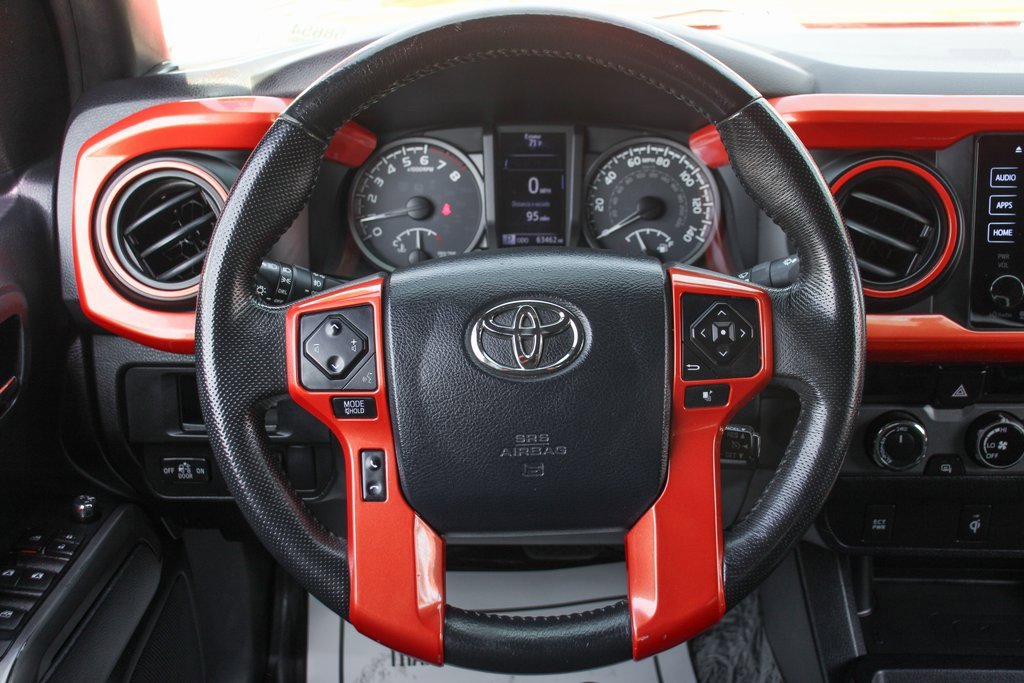 Used 2017 Toyota Tacoma TRD Sport image 20