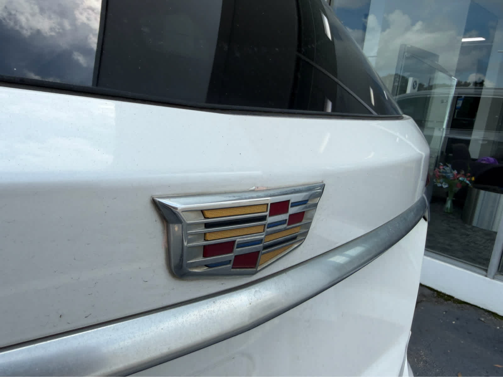 Used 2021 Cadillac XT6 Premium Luxury FWD image 4