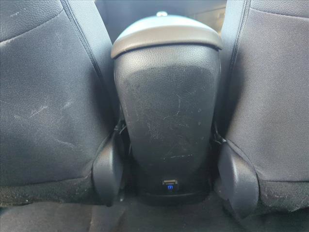 Used 2020 Toyota C-HR Limited image 19