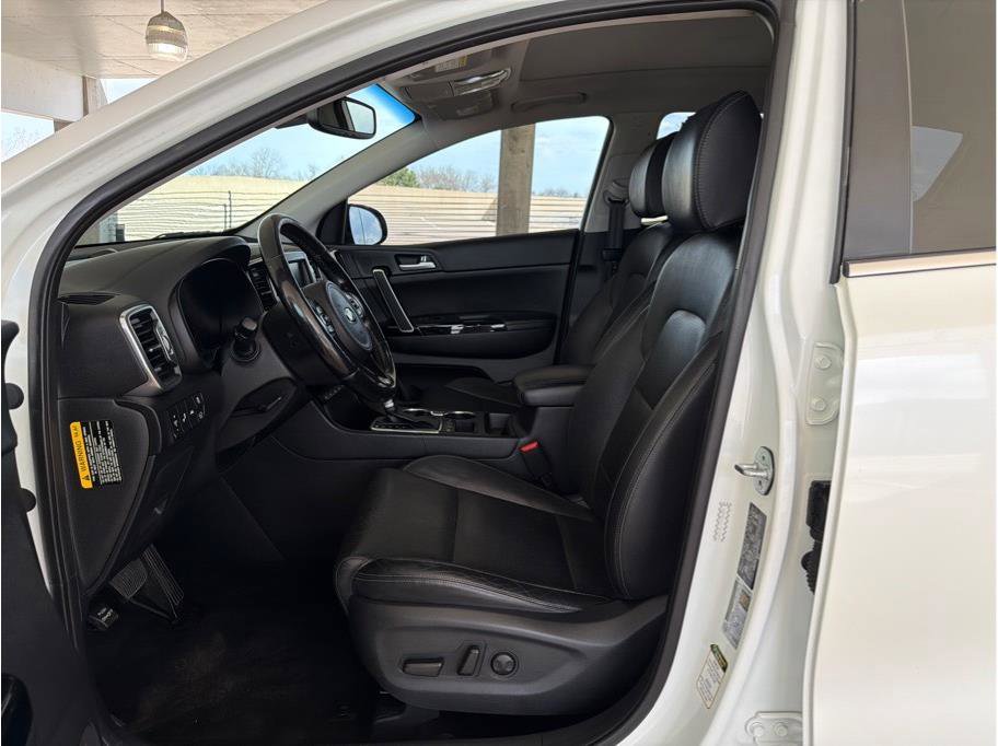 Used 2018 Kia Sportage EX w/ EX Technology Package image 10