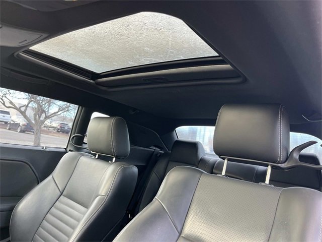 Used 2010 Dodge Challenger R/T image 24