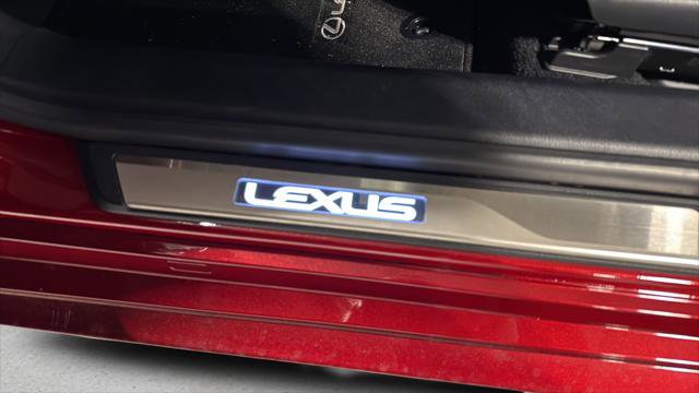 Certified 2024 Lexus ES 350 w/ Premium Package FWD image 12