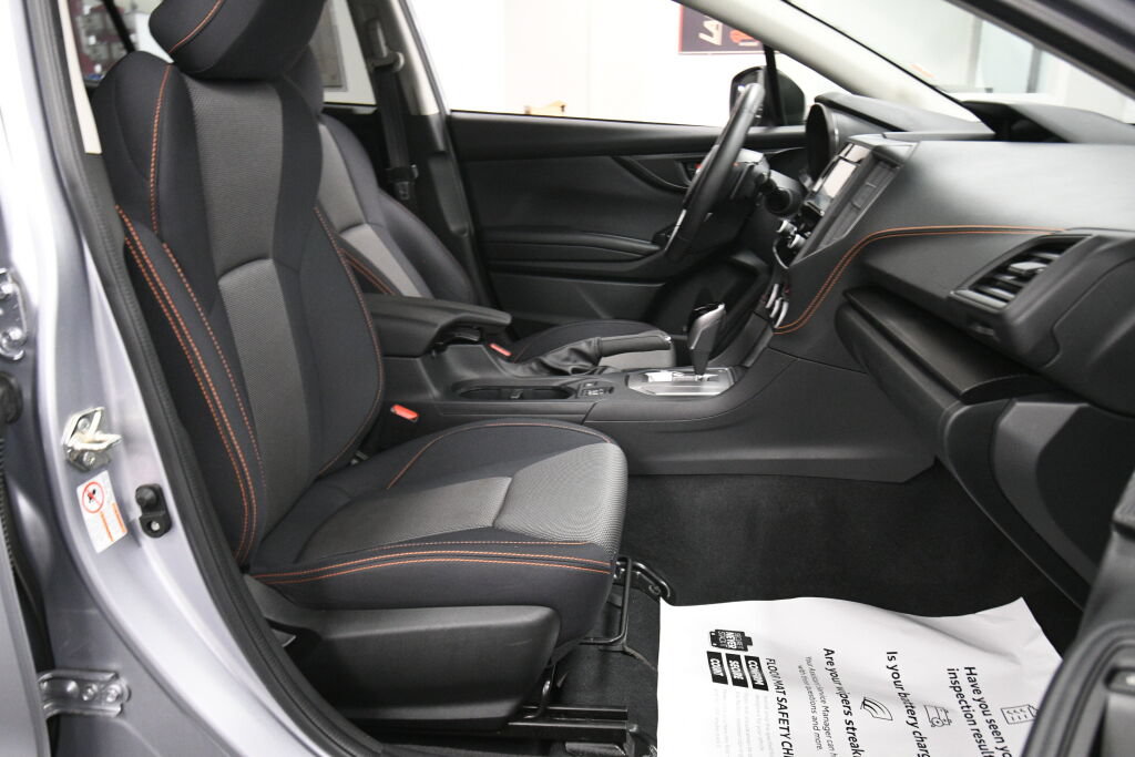 Used 2020 Subaru Crosstrek 2.0i Premium AWD/4WD image 25