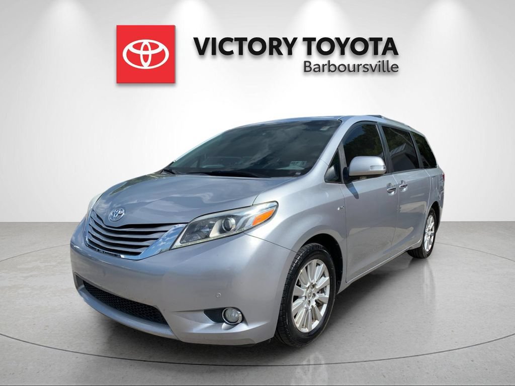 Used 2017 Toyota Sienna Limited Premium