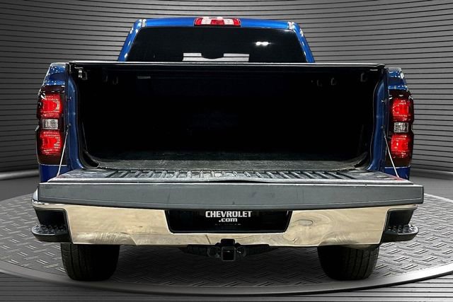 Used 2017 Chevrolet Silverado 1500 LT w/ All Star Edition AWD/4WD image 7
