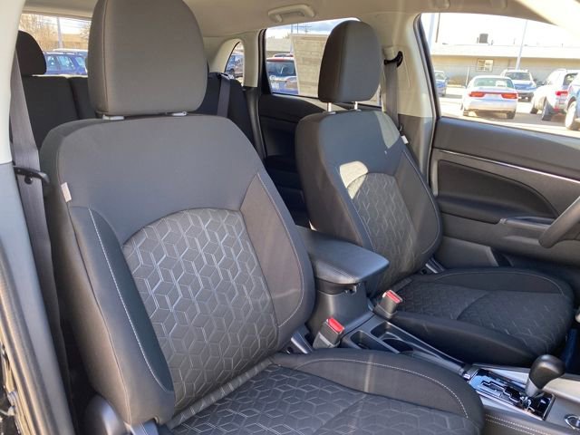 New 2026 Mitsubishi Outlander Sport ES image 9