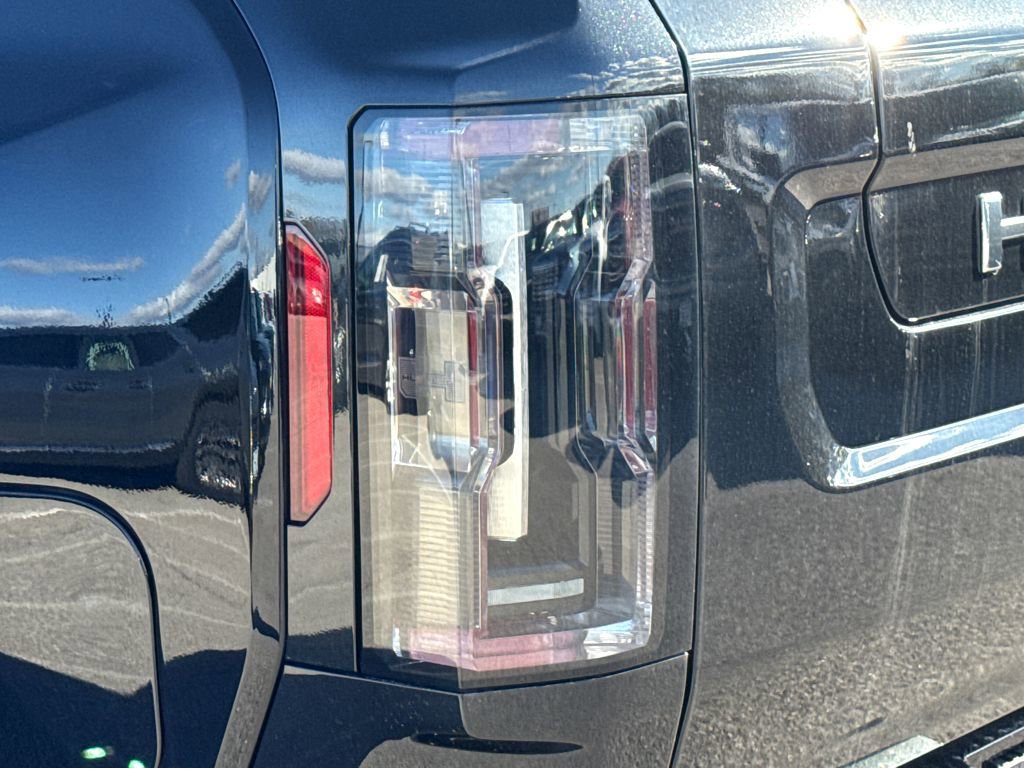 New 2026 GMC Hummer EV 4x4 Crew Cab image 19