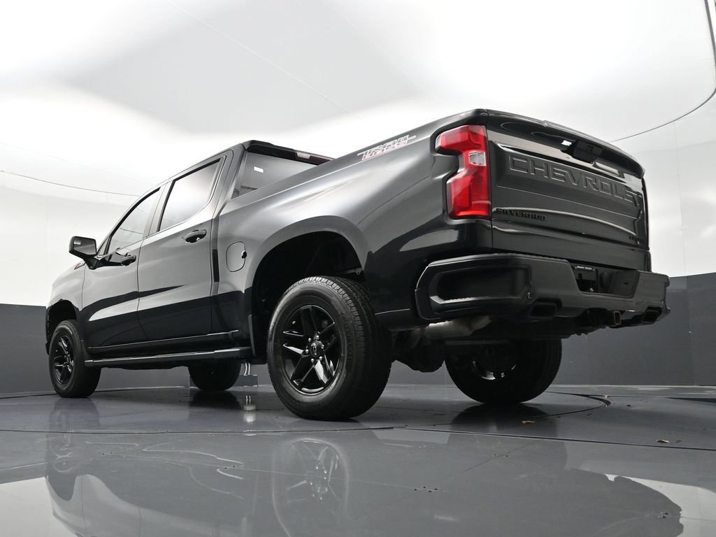 Used 2021 Chevrolet Silverado 1500 Custom Trail Boss w/ Midnight Edition image 25