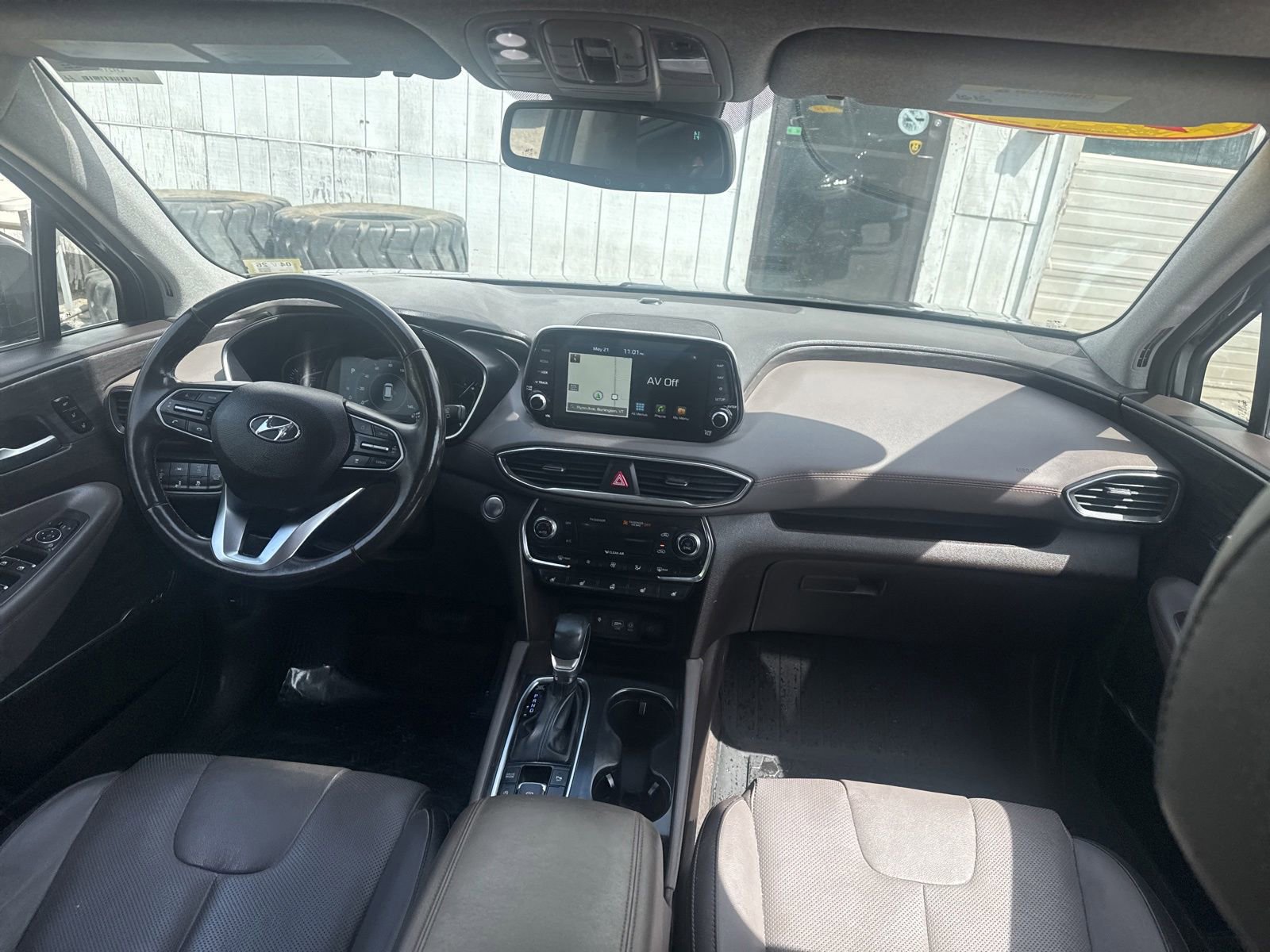Used 2020 Hyundai Santa Fe Limited AWD/4WD image 20