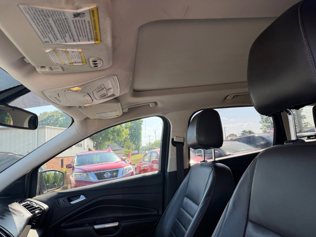 Used 2016 Ford Escape Titanium w/ Equipment Group 301A FWD image 13