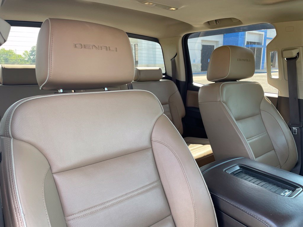 Used 2019 GMC Sierra 2500 Denali AWD/4WD image 39