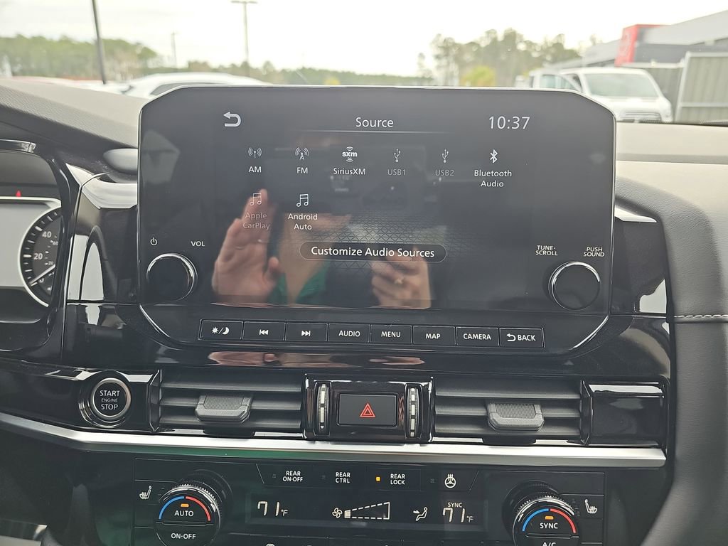 Used 2023 Nissan Pathfinder SL w/ SL Premium Package image 26