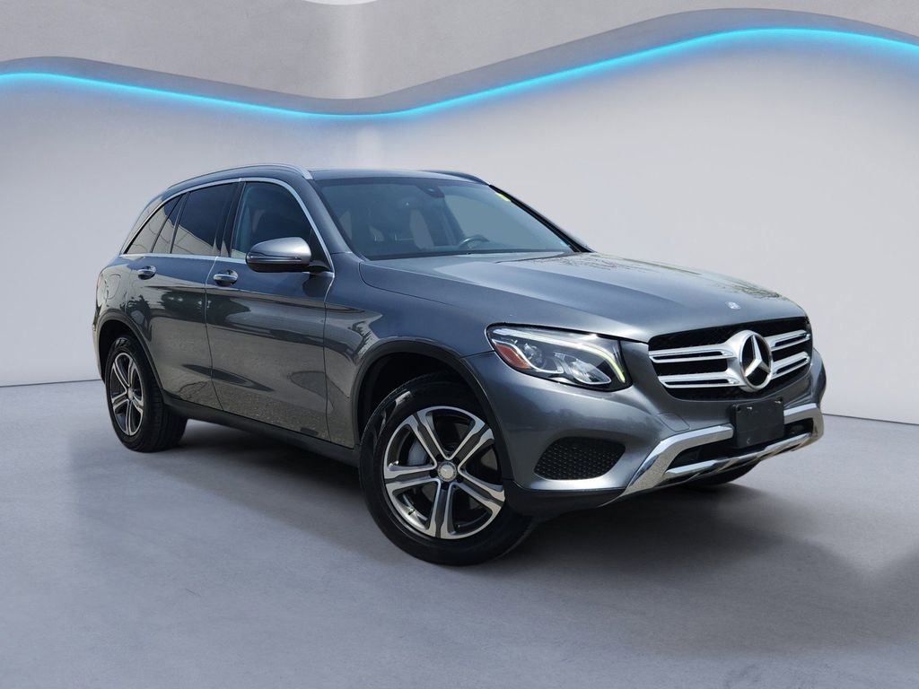Certified 2017 Mercedes-Benz GLC 300 4MATIC image 2