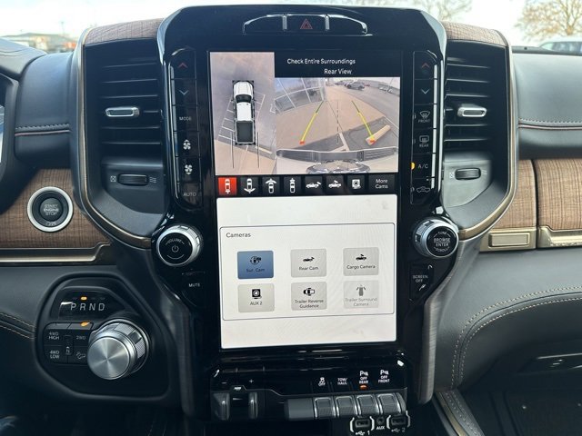 Used 2024 RAM 2500 Limited w/ Towing Technology Group image 18