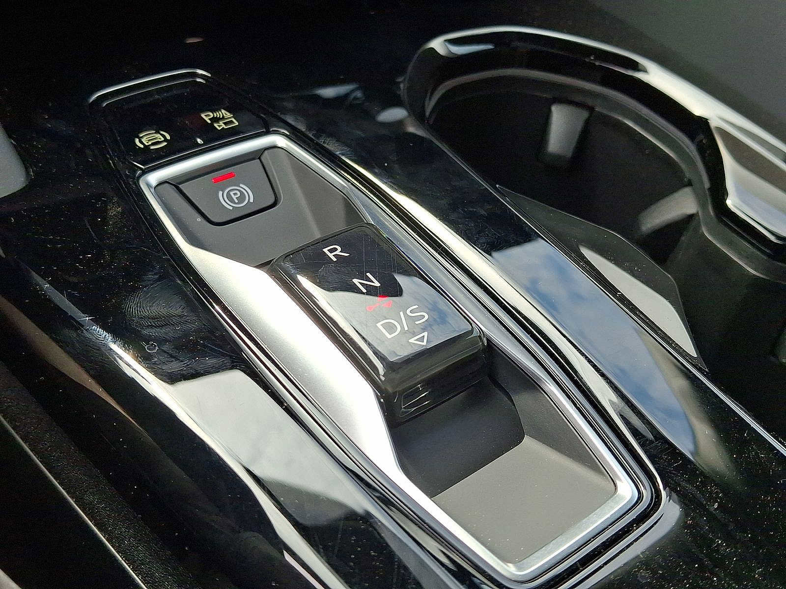 New 2025 Audi Q5 Premium Plus image 15